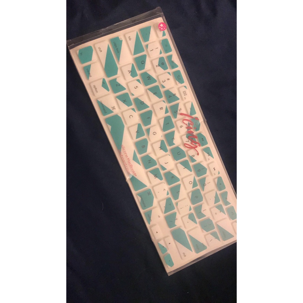 Macbook 135in Keyboard Cover